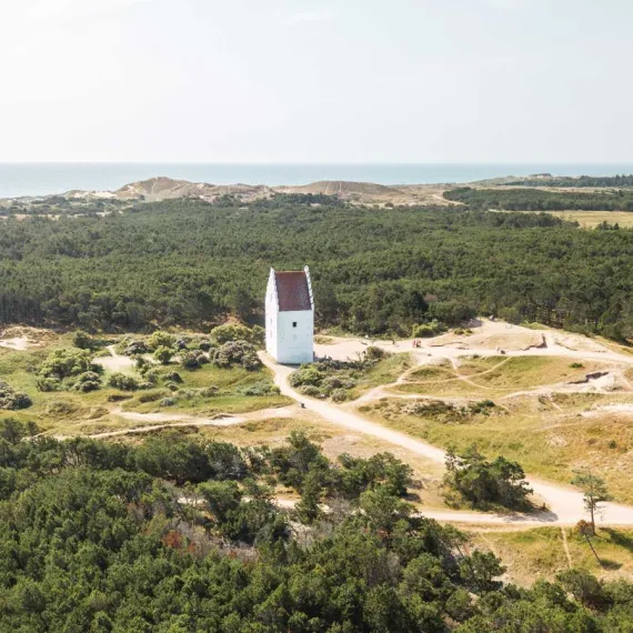 Den Tilsandede Kirke set fra oven