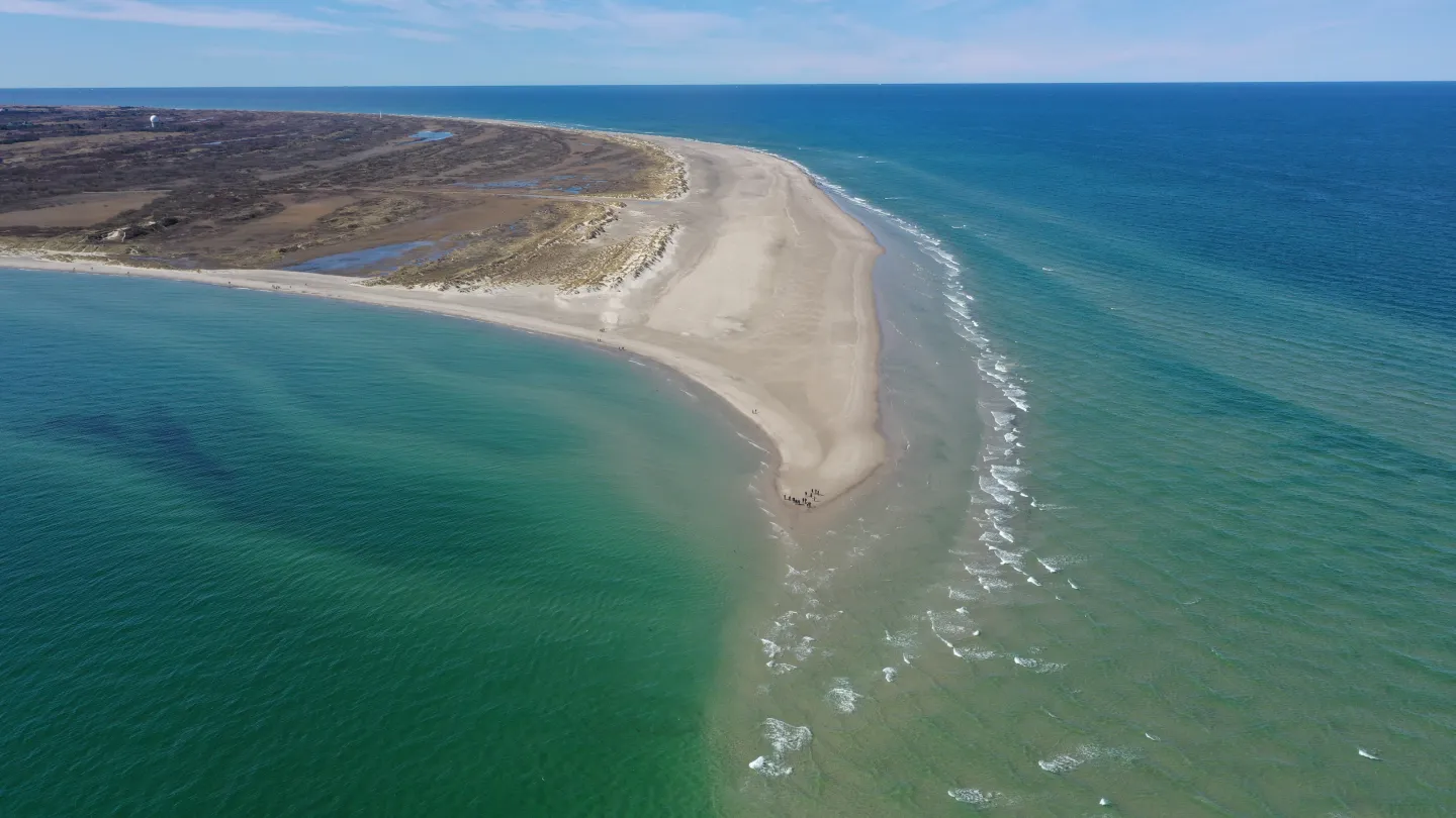 Grenen hvor de to have mødes i en brusende dans