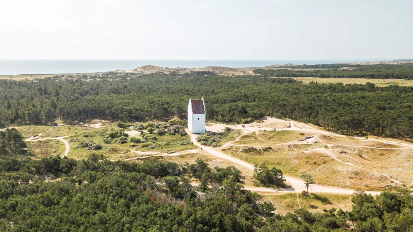 Den Tilsandede Kirke set fra oven