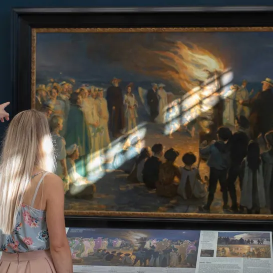 Skagen kunstmuseum Krøyer sankt hansblus på skagen strand 